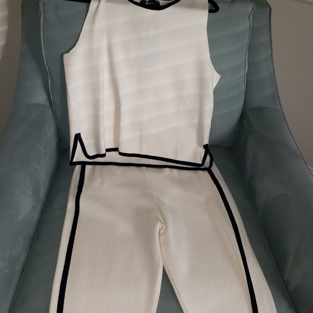 Zara outfit (Off white)